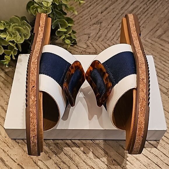 Adrienne Vitadini size 7 slide sandals - Picture 6 of 9